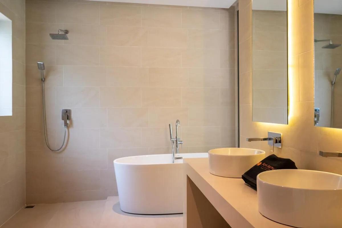 Villa Lola 2Br - Private Infinity Pool & Sea View Чавенг Бийч Екстериор снимка